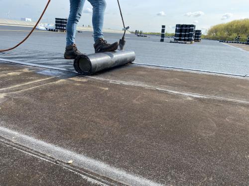 Platdak renovatie Elegast